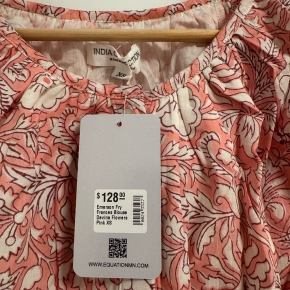 EMERSON FRY Frances Blouse in Devina Flowers Pink NWT $128 - Picture 5 of 7